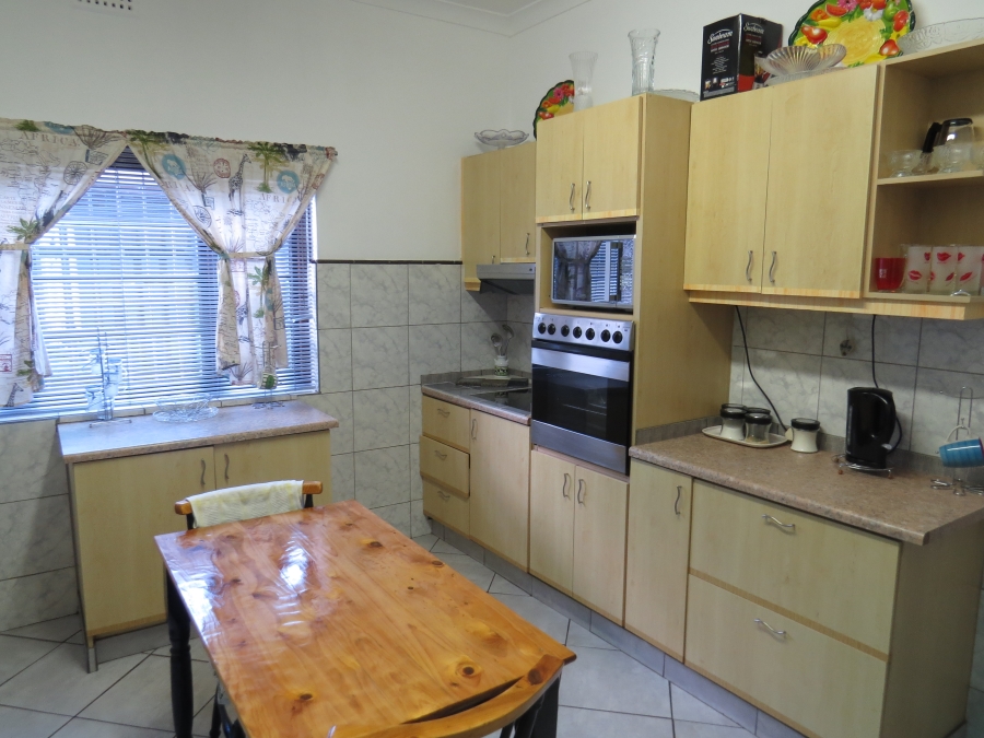 3 Bedroom Property for Sale in Maitland Western Cape